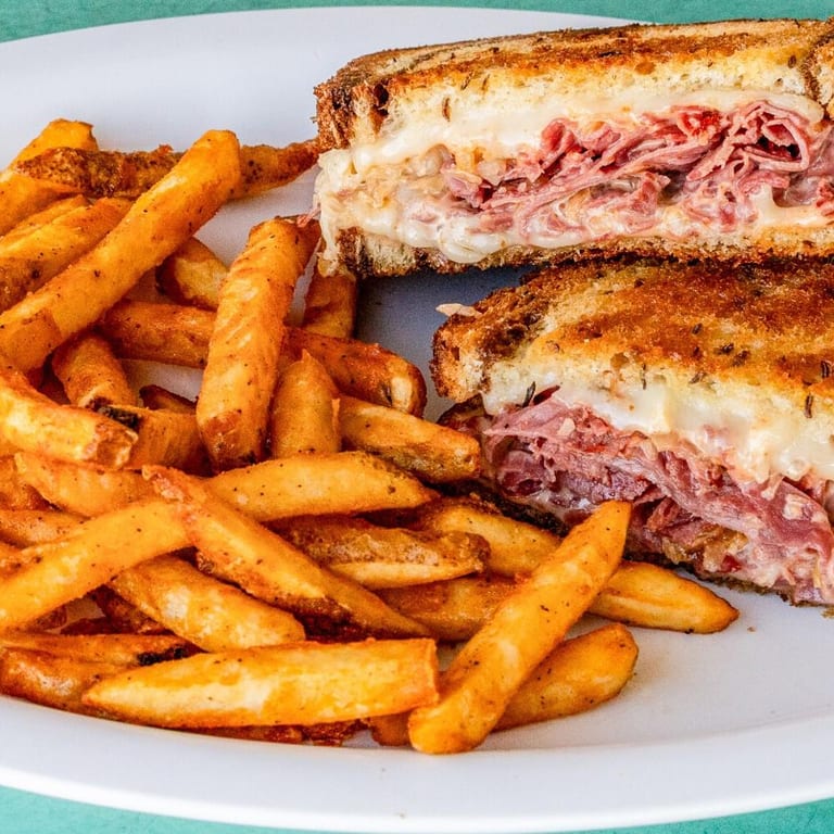 Delicious Grilled Cheese Sandwiches: A Comfort Food Classic